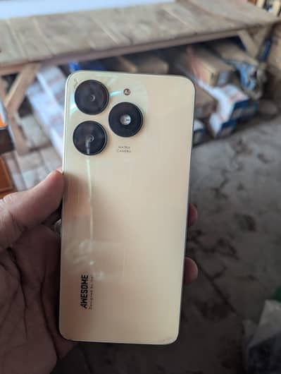 Itel a70 with complete box 12 gb ram (8gb+4gb)