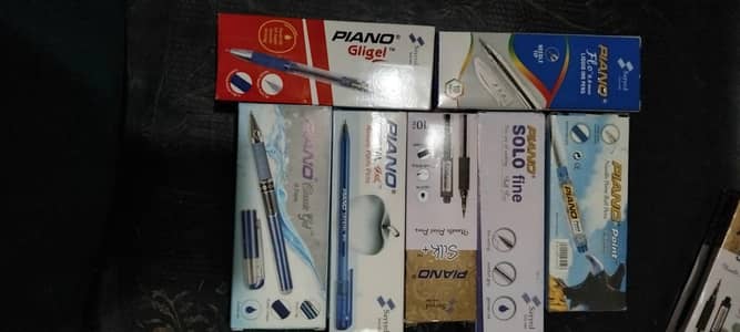 Limited stock Piano  pen