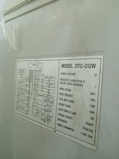 Delite Non Frost Fridge(Ad full Read krin)