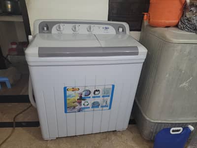 super asia Sa -245 washing and dryer semi automatic