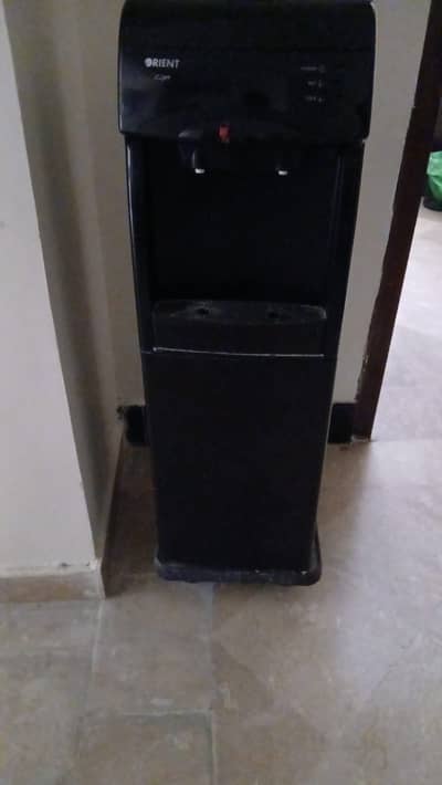 Orient water dispensers