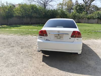 Honda Civic EXi 2005