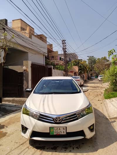 Single handed driven car and also a neat n clean driven by the owner