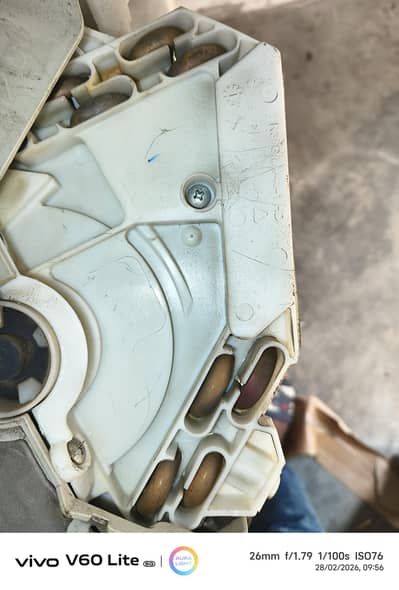 1 TON DAWLANCE AC DC INVERTER