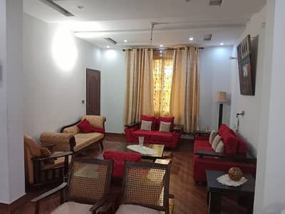 10 Marla Beautiful Fully Furnish House Available for RENT in Wapda Town, Lahore