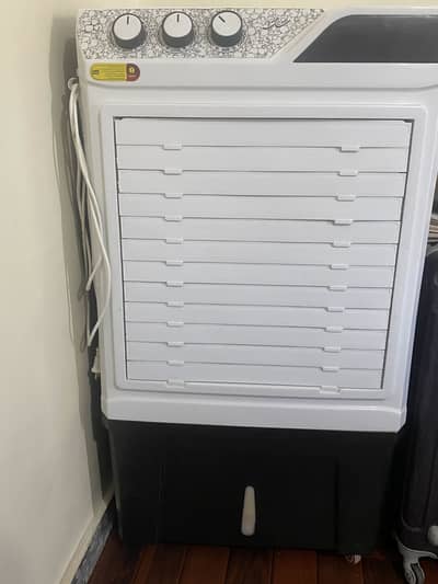 Excellent cooler for sale!