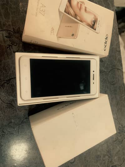 OPPO A37 For Sale – Box & Charger Included