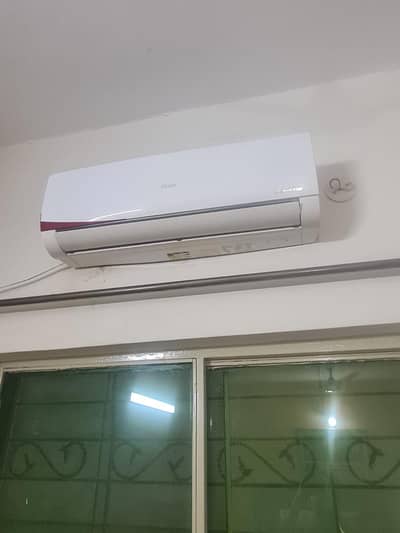 haier d. c inverter 1 ton