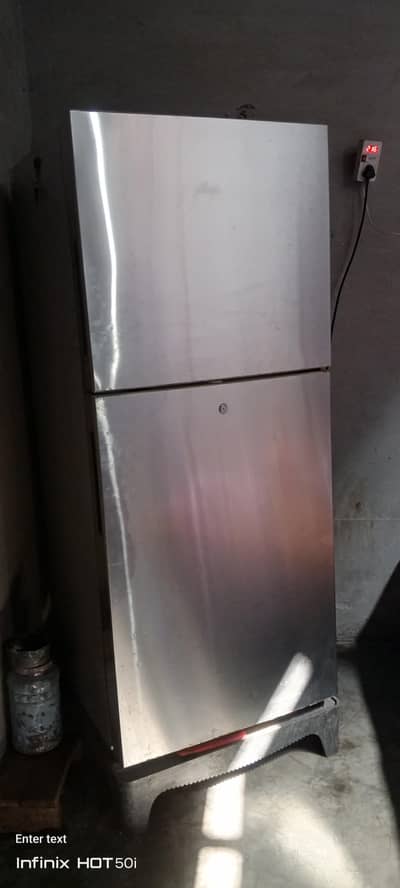 Good condition refrigerator 