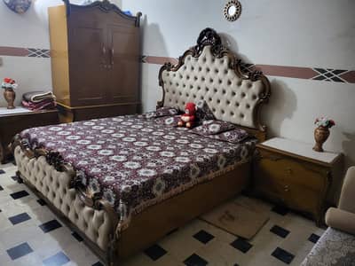 bed with mattress 2 side tables dressing table almari deewan and table