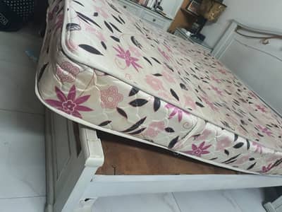 8 Inches Diamond King Sized Spring Mattress