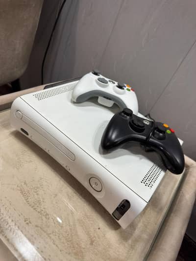 Xbox 360 For sale Excellent Condition