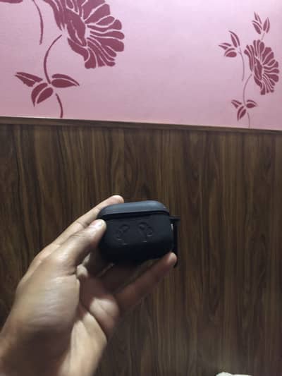 CONDITION 10/10   URGENT SALE