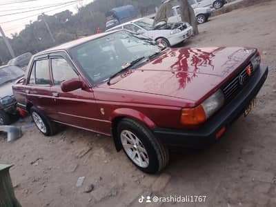 Nissan sunny antique