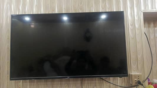 LED TV 40 inch orange company