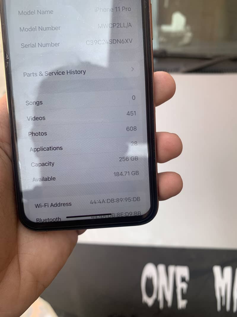 9/10 condition 11 pro 7