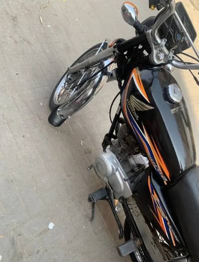 honda 125 2018 /CALL Number:03147608930/