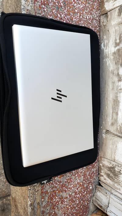 For Sale: HP EliteBook 830 G8 Touch Screen core i5 11gen – Like New