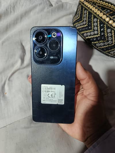 Infinix hot 40