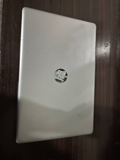 Hp Notebook G7 255 AMD Ryzen 3 3200U 2GB graphic card