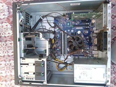 Urgent for sale Core i5-6600, 16 GB RAM, 2 GB Graphic card, 256 GB SSD