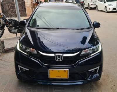 Honda Fit hybrid 2017