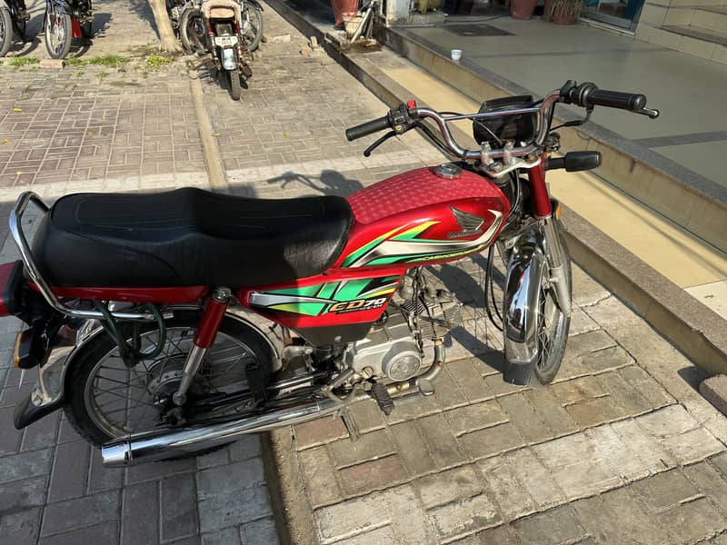 Cd 70 immaculate condition 2