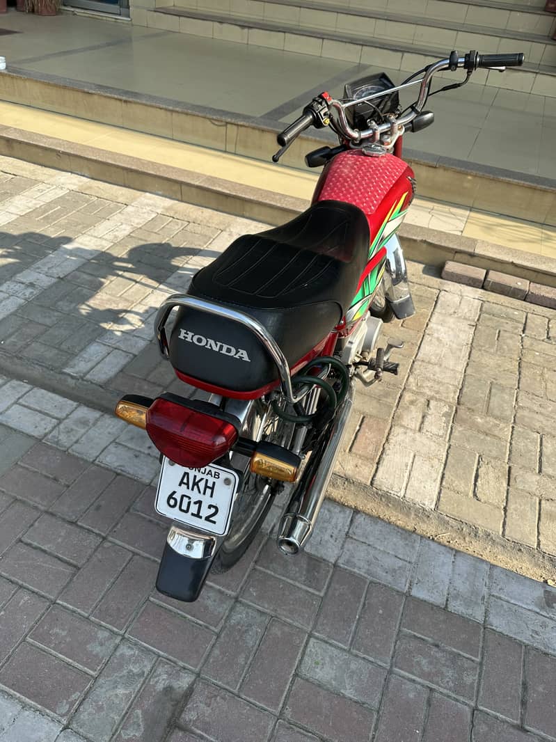 Cd 70 immaculate condition 4