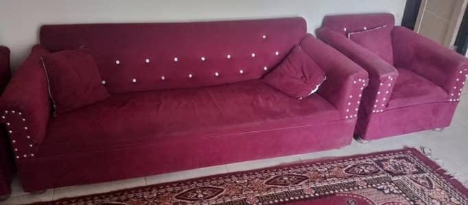 5 seatedr sofa used