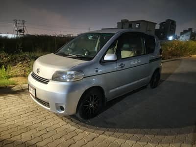 Pristine 2006 Toyota Porte – Ultimate Family & City Car!