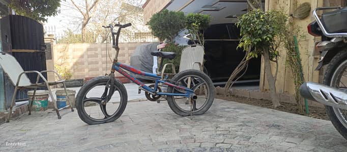 Giant stunt bmx bicycle
