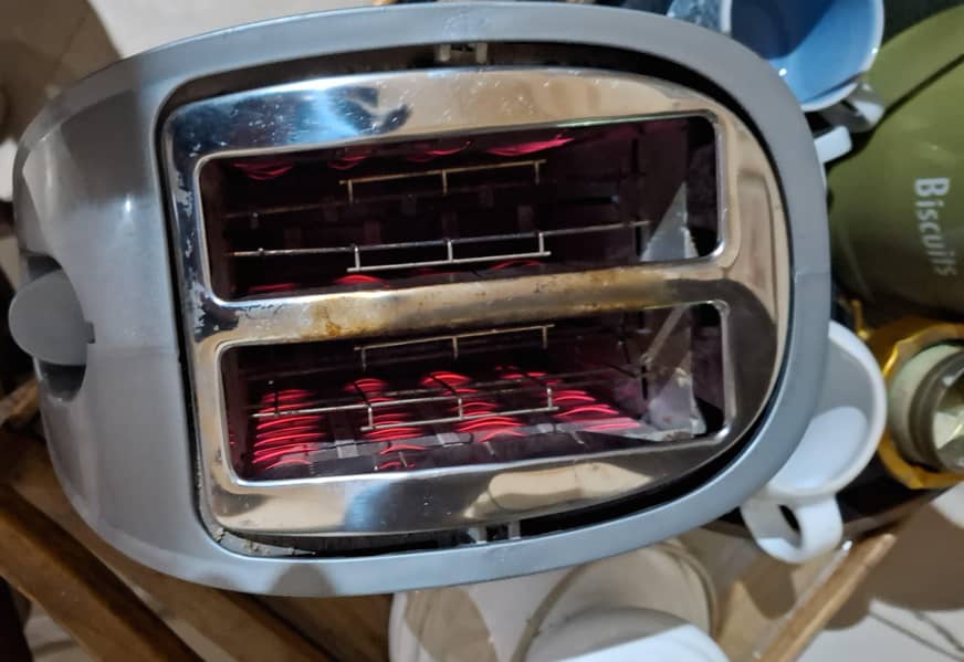 Imported toaster 4