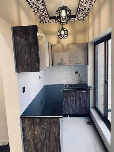 125sq yd VILLA FOR SALE, in Precinct-15 opposite to ALI BLOCK. A-PLUS Construction. 3 Bedrooms, Drawing, Dining, TV Lounge & Americal Kitchen. 10min Drive from Main Gate of Bahria Town Karachi.