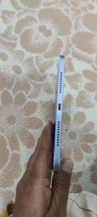 Apple iPad Mini 6 – 64GB – 8/10 Condition – Fully Working