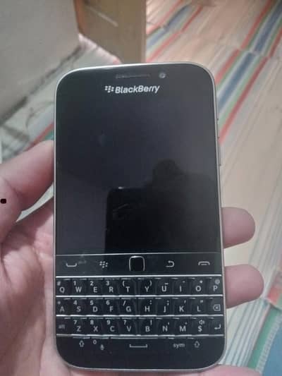 blackberry classic q20