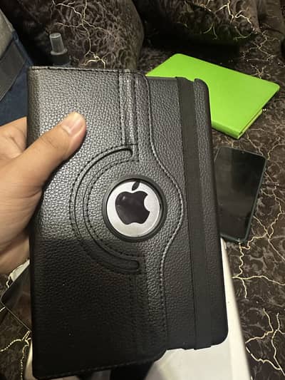 iPad mini 5 LLA model 64 gb