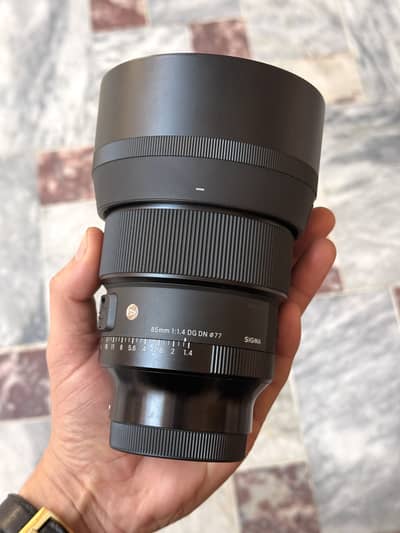 Sigma 85mm Lens 1.4 DG DN Sony mount