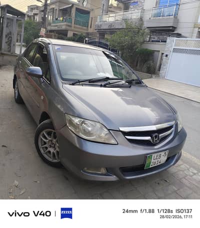 Honda City 2009 model in Lush condition