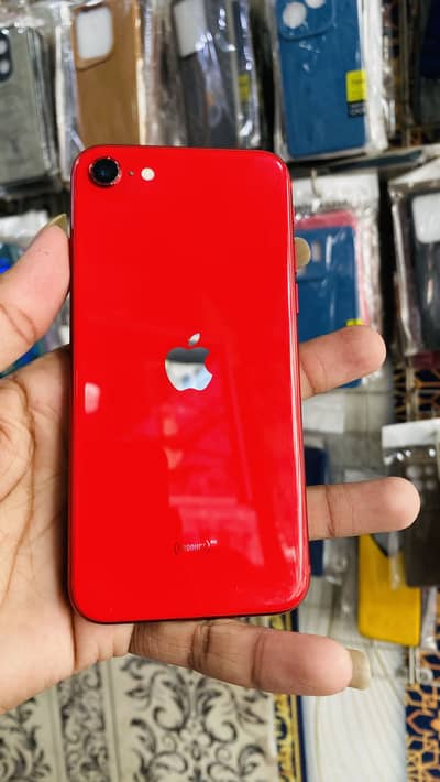 iPhone SE 64 gb water peack 77 health