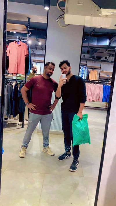 Muneeb 
