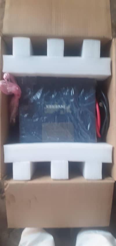 inverex solar inverter  2500  wat