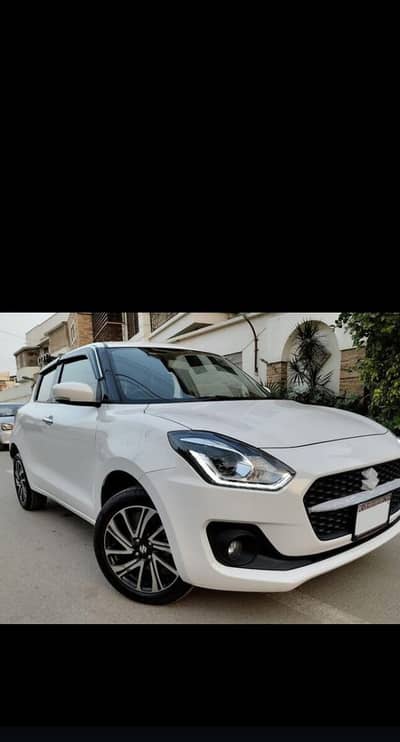 Suzuki Swift GLX 1700 km Only