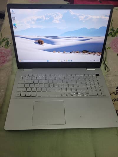 Dell Inspiron 10 gen - 2gb Nvidia graphic -  8 gb 256 gb