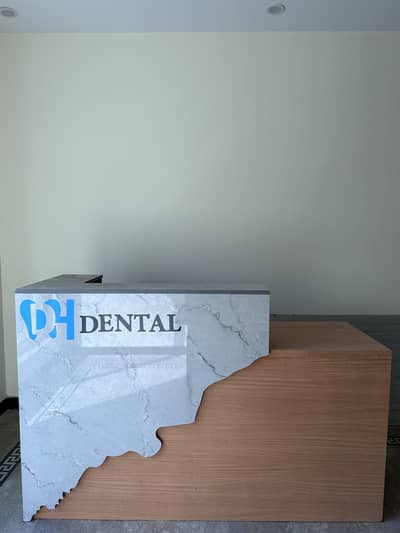 Dental  office table