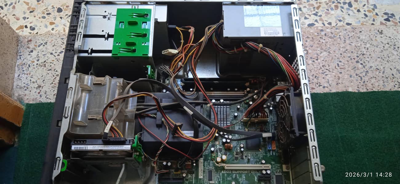 HP Tower CPU 5