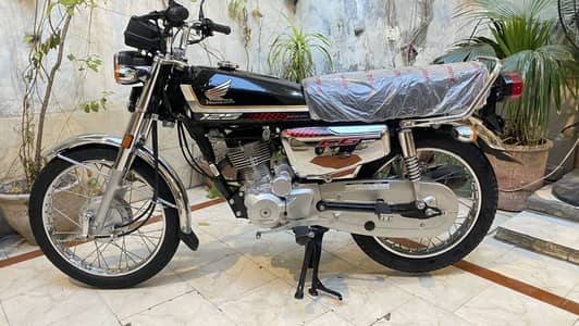 Honda CG 125 SE 2024/25 All Punjab number Biometric available