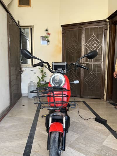 Electric scooter small size