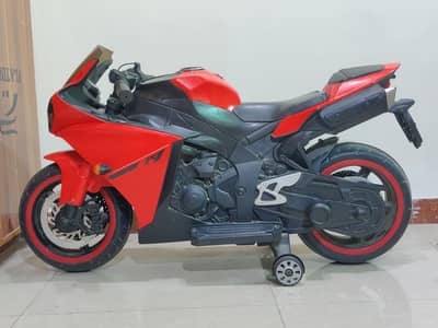 Yamaha R1 Kids Heavy Bike - Excellent Condition - Best Gift