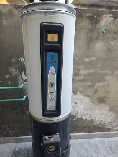 Used Geyser fir sale