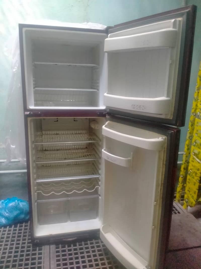 Orient Refrigrator 3